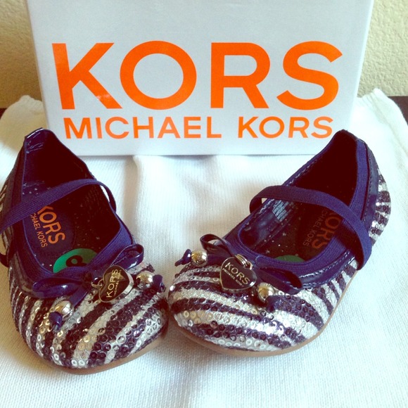 MICHAEL Michael Kors Other - 🚨SOLD🚨 Toddler girl Michael Kors flats