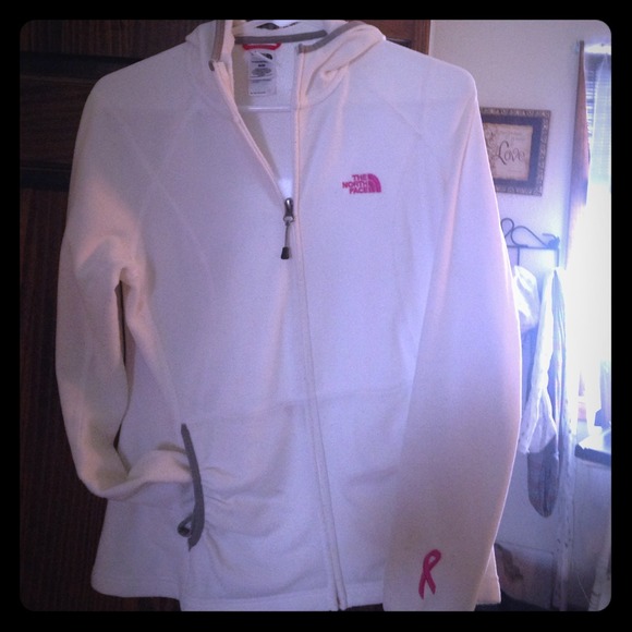 *****SOLD******White northface coat