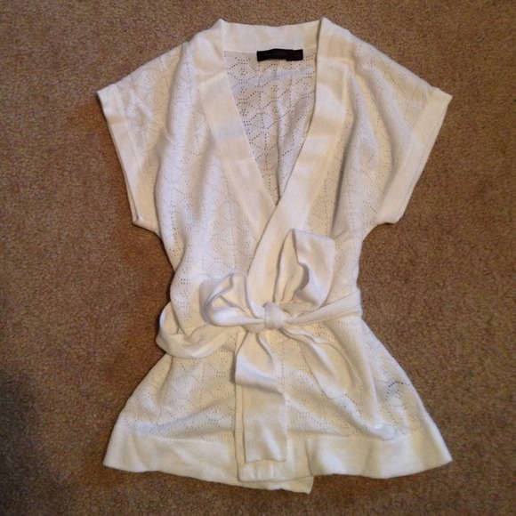 Great Open Cardigan Sweater with Tie