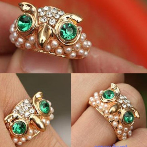 🔥Rhinestones Owl Ring w/ Pearls & Emerald Eyes