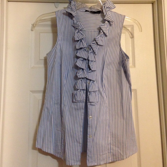 Ruffle Collar Shirt