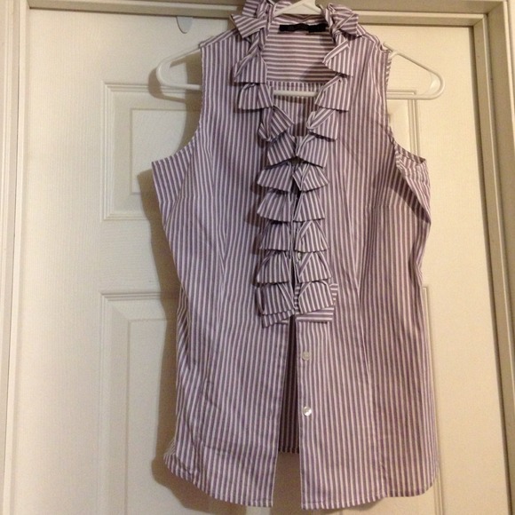 🎉🎉HOST PICK🎉🎉 Ruffle Collar Shirt