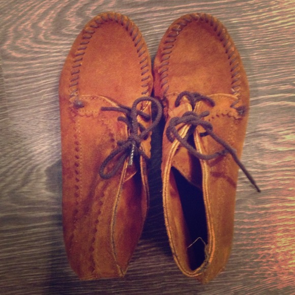 SOLD Minnetonka Moccasins