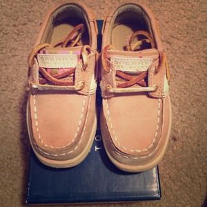Tan unisex toddler Sperry top siders