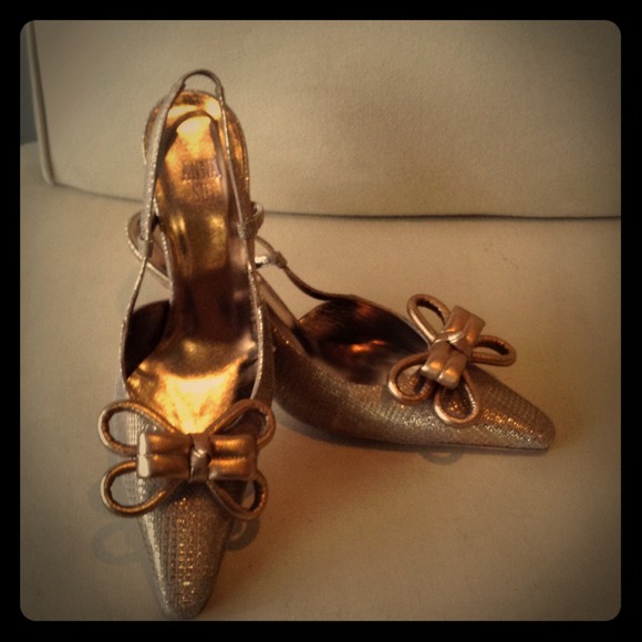 ANNA SUI kitten heels- size 38