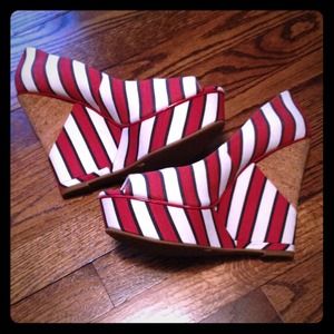 Gianni Bini Platforms