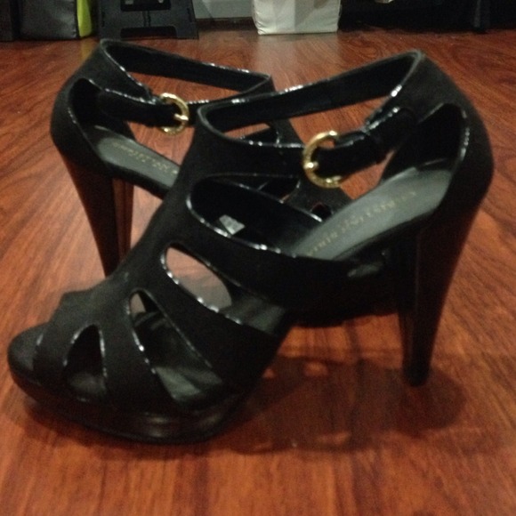 Shoes - Picture 3 of 3