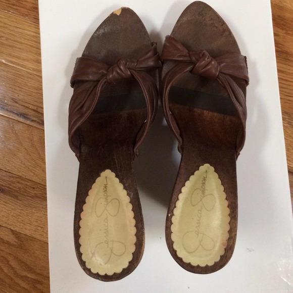 Jessica Simpson heels