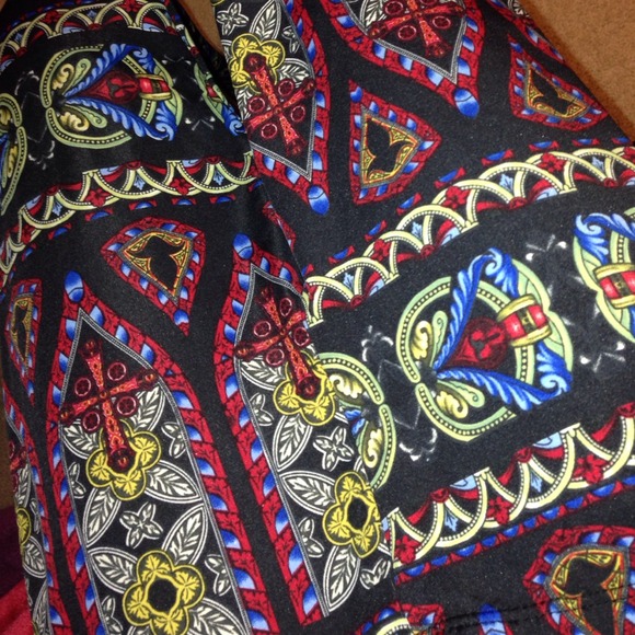 FASHION PRINTED LEGGINGS BLUE RED AND GOLD