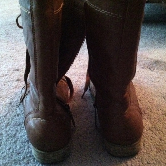 🚫Traded on another site🚫 - Picture 2 of 4