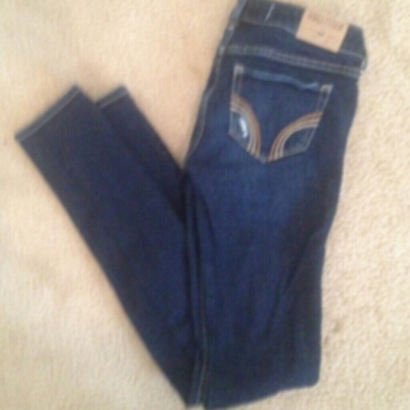 Hollister distressed super skinny jeans