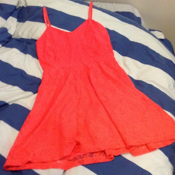 Gorgeous neon pink baby doll dress!