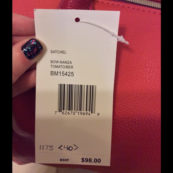 🚫SOLD🚫 - NWT Betsey Johnson satchel - Picture 3 of 3