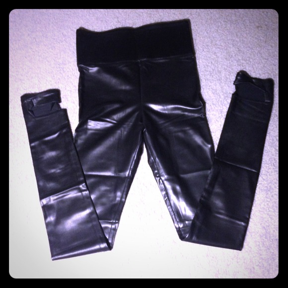 Pleather leggings