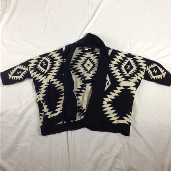 Aztec quarter inch sleeve parka/jacket