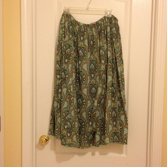 Caslon Dresses & Skirts - Summer weight broom skirt Caslon Dresses & Skirts - Summer weight broom skirt