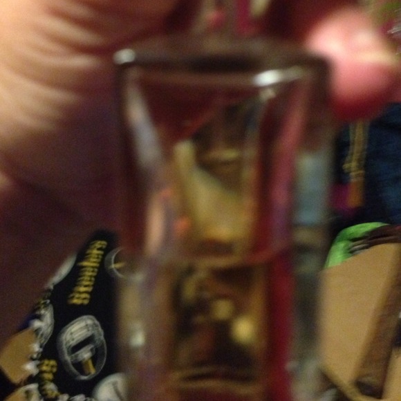 Sold - Picture 3 of 3