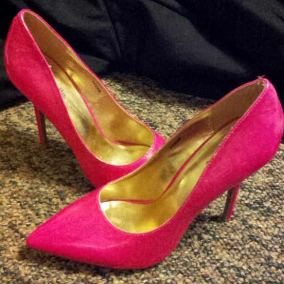 Pink stiletto style heels