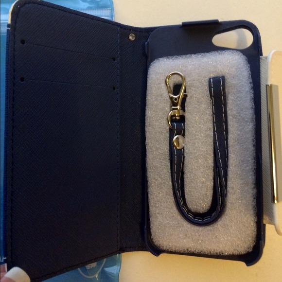 SOLD - Picture 2 of 4