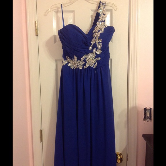 Formal Gown/Banquet Dress/Prom Dress