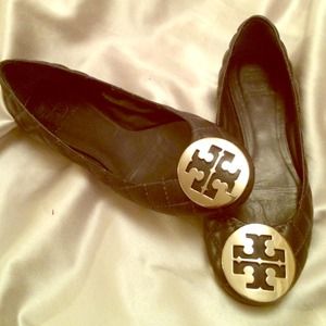 Tory Burch navy blue ballet flats. Size 5