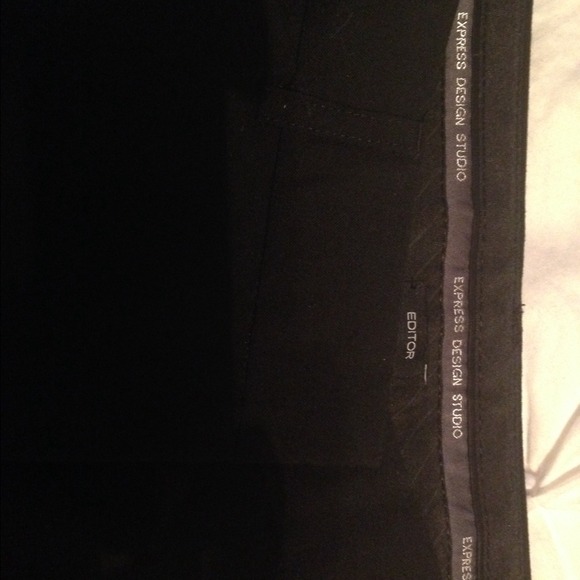 SOLD in bundle- Express Editor black dress pants