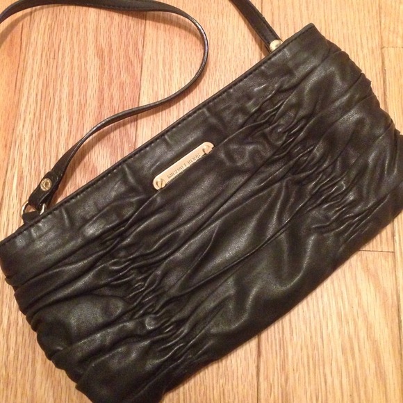 Small Blk Michael Kors bag - Picture 2 of 4