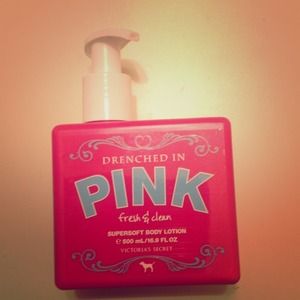 Victoria's Secret Fresh and Clean Body Lotion