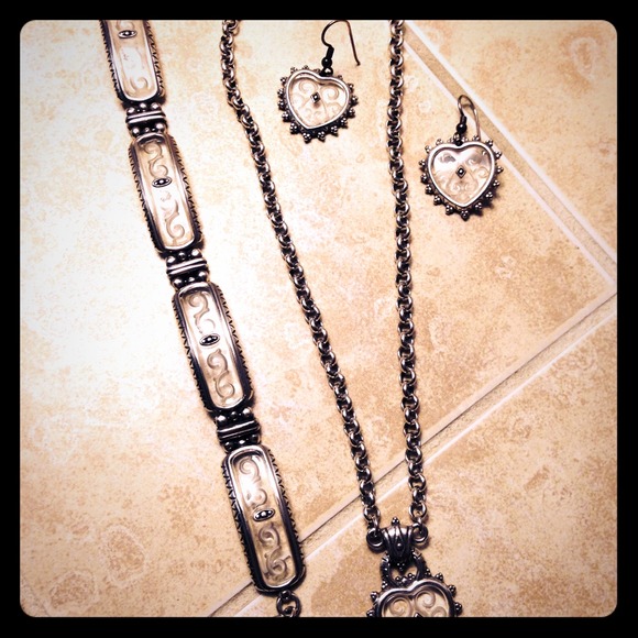 Brighton silver heart set