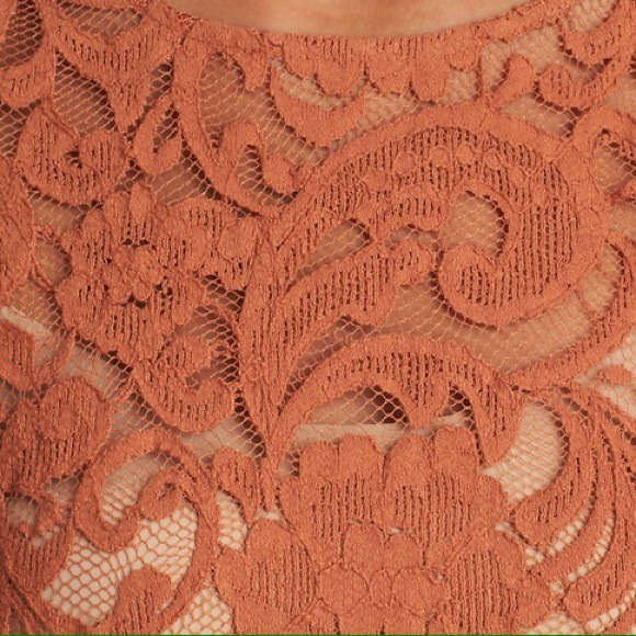 πsold ππ HP πLOFT Lace Tee Shirt in Amber - Picture 2 of 2