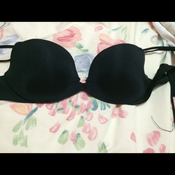 Today only $20 Victoria secret push up bra
