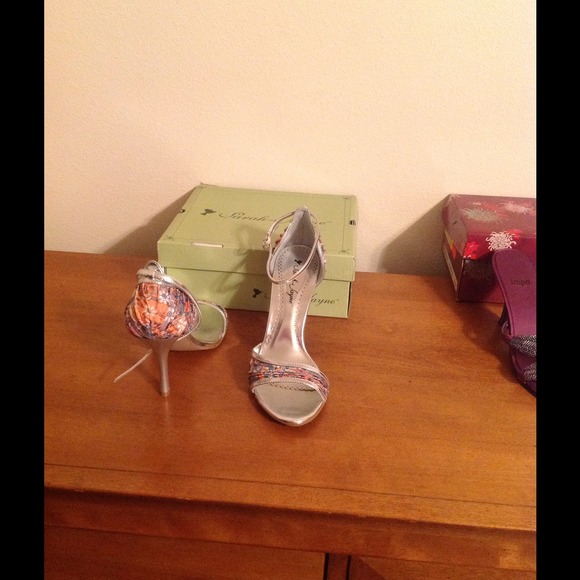 Great jean heel