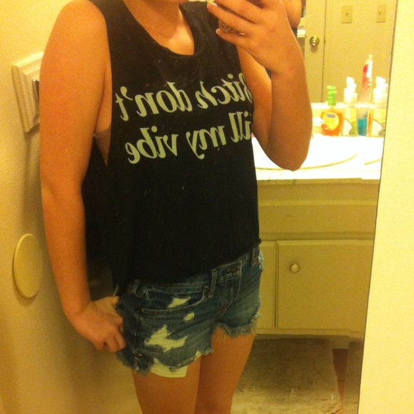 ❌Traded 🌻Brandy Melville - Picture 2 of 3