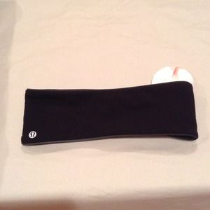 Lulu lemon black headband