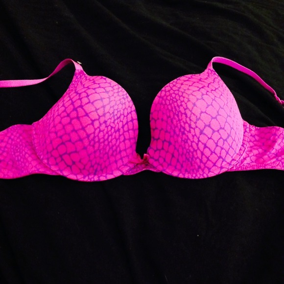 Snakeskin Bra 36D❌bundle❌
