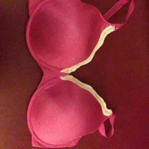 Pretty in pink NWOT playtex bra