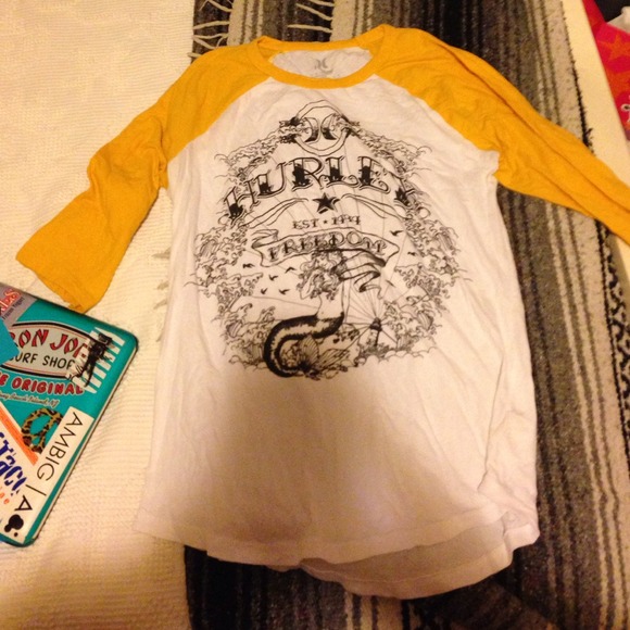 Hurley Yellow and White mermaid tee