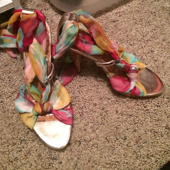 Bakers, Lace up Heels