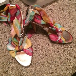 Bakers, Lace up Heels