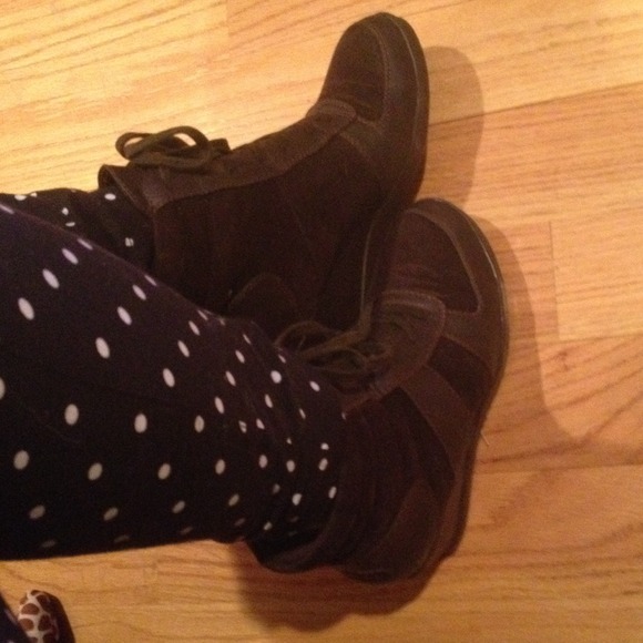 Brown Suede Booties