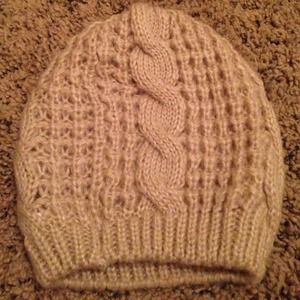💢SOLD IN BUNDLE💢 Beige beanie
