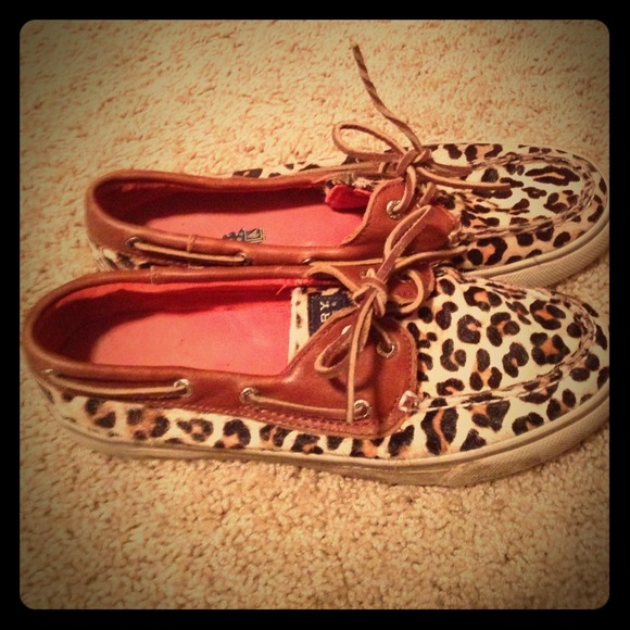 Cheetah skin sperries
