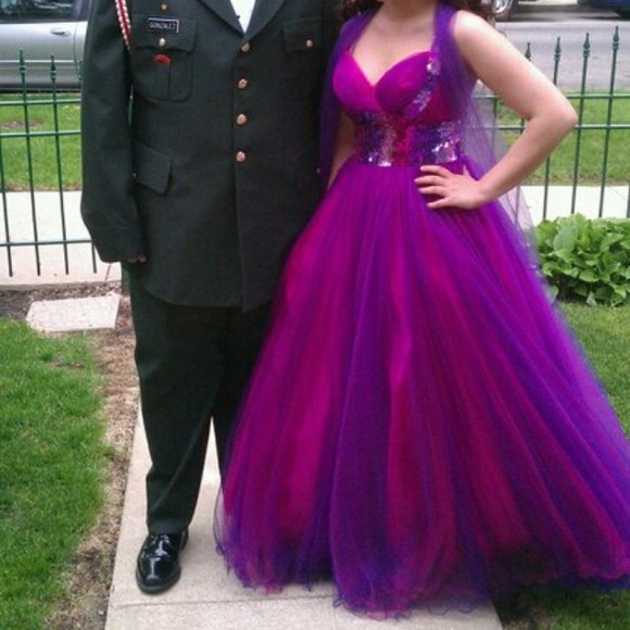 the dress - Picture 1 of 1