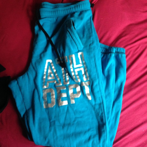 2 sweatpants bundle