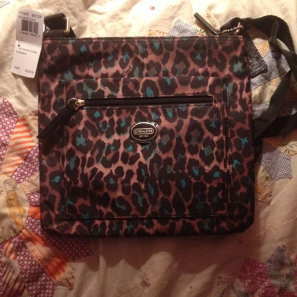 🚫HOLD UNTIL 1-14-14🚫 NWT Coach file bag purse