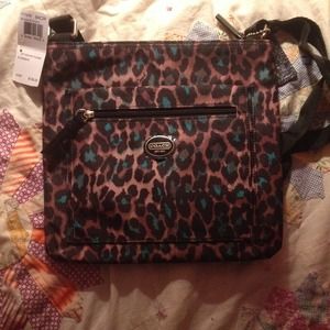 🚫HOLD UNTIL 1-14-14🚫 NWT Coach file bag purse