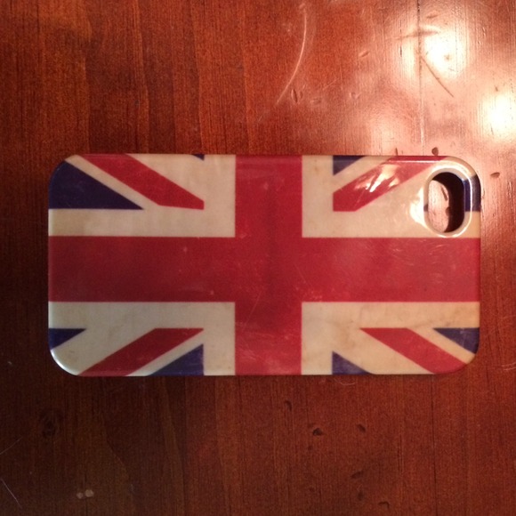 Snap case iphone 4/4s. great condition!!