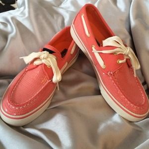 Sperry top-sider coral boaters