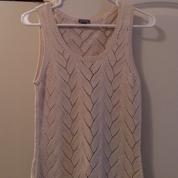 Beautiful Ann Taylor top