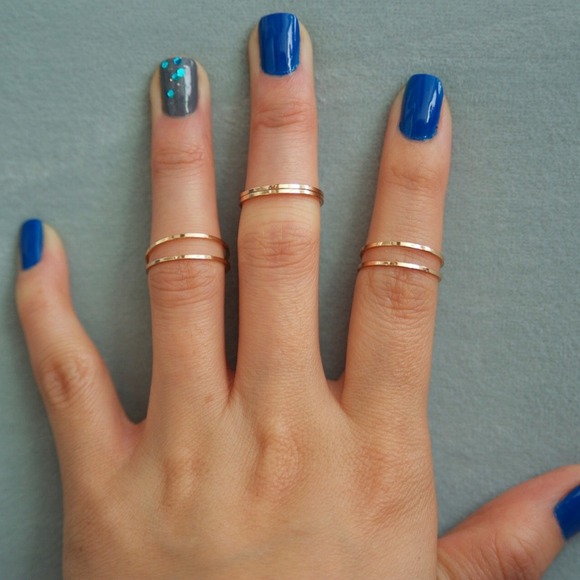 Jewelry - 🎉HP 11/24 & 11/27🎉 - 5 mid knuckle rings
